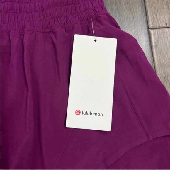 Lululemon NWT Shake It Out High-Rise Running Short 2.5" Chilled Grape - Picture 4 of 8